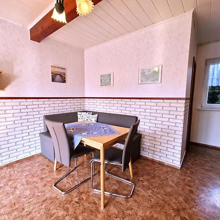 شقة Heringsdorf, Groth